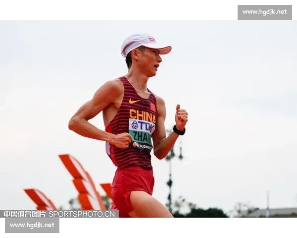 从拉人犯规看竞技体育规则边界与公平精神的现实启示与反思路径